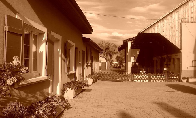 Sausheim Casa | Encantadora casa de campo en la granja DE LA TORRE