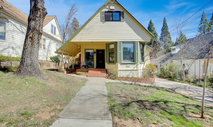Nevada City Cabaña | Charming Cottage Close to Downtown in Nevada City