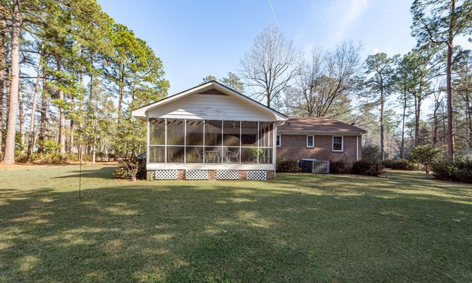 Summerville Historic District Casa | Charming Cottage close to Downtown Summerville