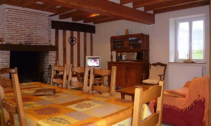 Cour-Cheverny Cabaña | Casa rural en el corazón de los Castillos del Loira, chimenea, jardín cerrado, admite mascotas