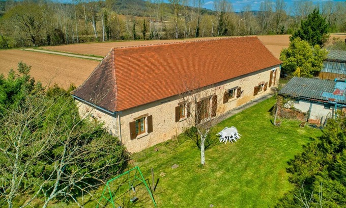 Saint-Chamassy Cabaña | Casa rural con jardín, parking, BBQ y cerca de sitios turísticos