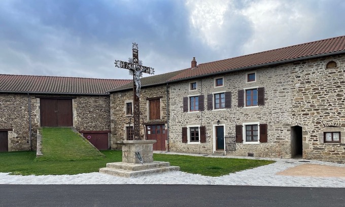 Cistrieres Casa | Charming cottage in the heart of the village and greenery