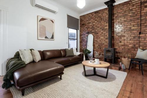 Launceston CBD Casa | Charming Cottage Near The City With Parking
