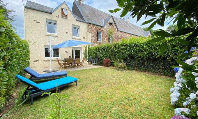 Brehal Casa | Charming Cottage near Mont St Michel Bay