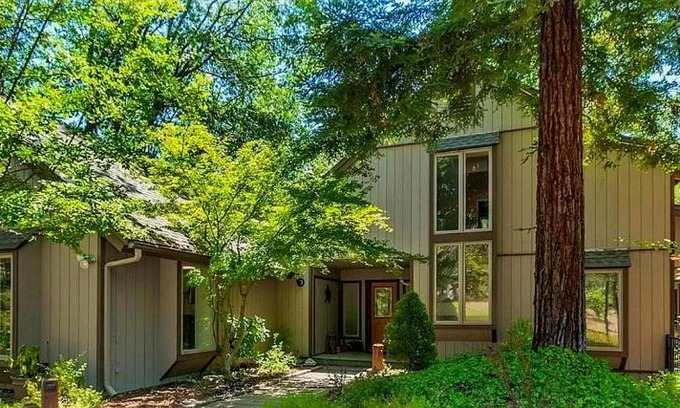 Coarsegold Casa | Charming Cottage Near Yosemite ENTIRE COTTAGE