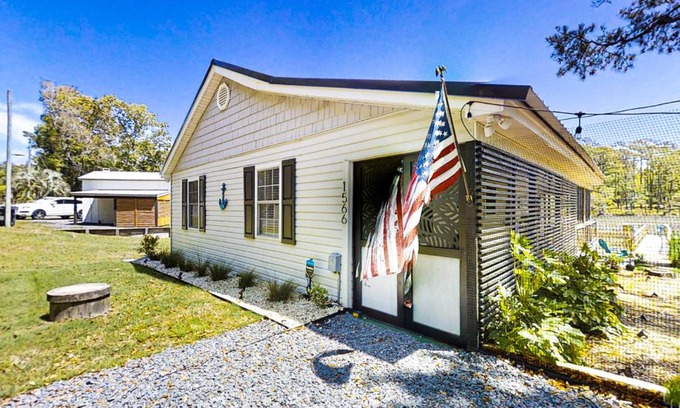 Shallotte Casa | Charming Cottage