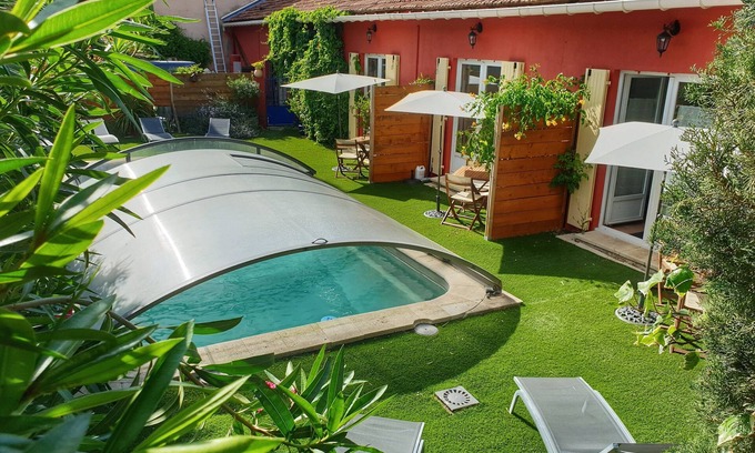 Vacqueyras Cabaña | Encantadora casa de campo con jacuzzi y piscina en el corazón del pueblo de Vacqueyras