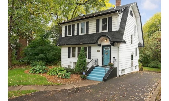 Payne - Phalen Casa | Charming Cottage with Hot Tub, Fire Pit, & Wooded Backyard