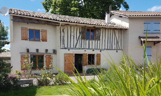 Molieres Casa | Charming Cottage with great views near swimming lake with beach & nature setting