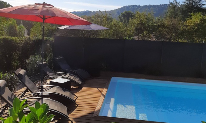 Carcassonne Cabaña | Casita con gran piscina privada, vista sobre los Pirineos, cerca de Carcasona