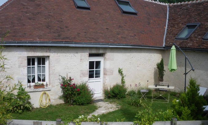 Monteaux Cabaña | Acogedora casa con jardín, cerca de los Castillos del Loira, admite mascotas, WiFi, terraza y parking