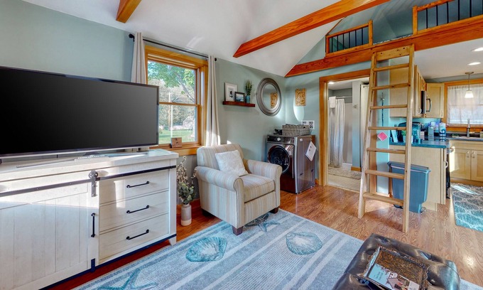 Kennebunk Cabaña | Cottage encantador con una cocina totalmente equipada y transmisión de Netflix.