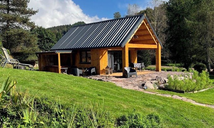 Saint-Stail Chalet De Esquí | Charming country cottage