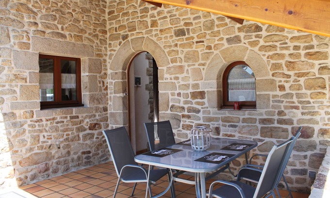 Megrit Casa | pequeña y encantadora casa de campo LA MAISON DU BONHEUR