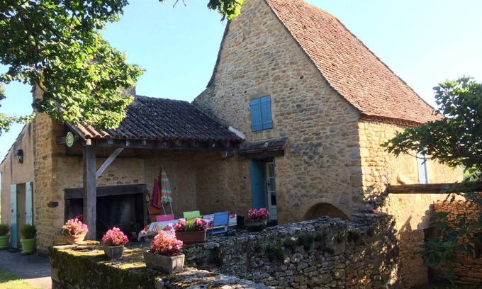 Paunat Cabaña | Casa rural cómoda con jardín y cerca de sitios históricos