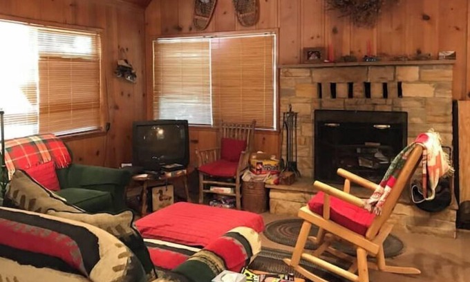 Mi-Wuk Village Cabina | Charming & Cozy Mi Wuk Cabin