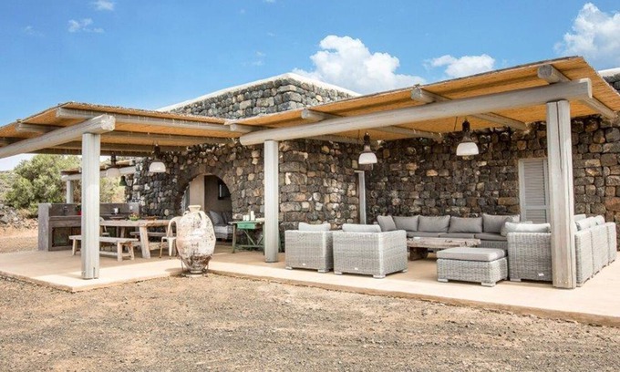 Pantelleria Villa | Dammuso encantador incluido en la granja Dammusi Posidonia, con piscina y vista al mar