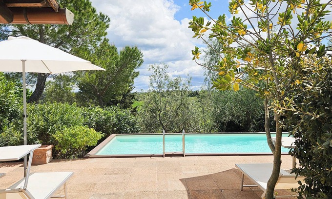 Empoli Casa | CASA CON JARDÍN Y PISCINA PRIVADA CON MARAVILLOSA VISTA