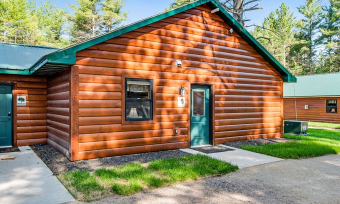 Conover Casa | Charming dog-friendly cabin with hot tub, fireplace, patio, grill, & central AC