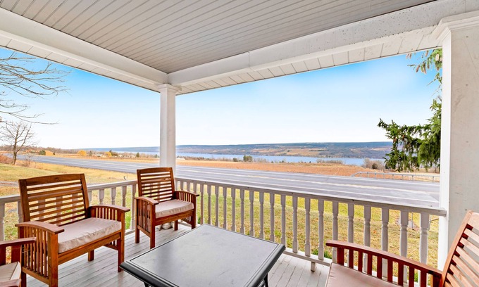 Dundee Casa | Charming dog-friendly farmhouse adjacent to winery with Seneca Lake views