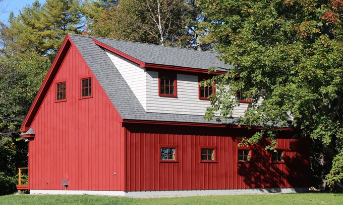 Waldoboro Casa | Charming Dog Friendly MidCoast Maine Coach House - Great WiFi, Clean & Cozy