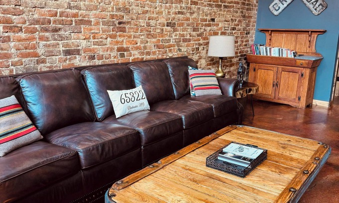 Blackwater Casa | Charming downtown space offers complete privacy, 2 bedrooms & 2 full bathrooms.