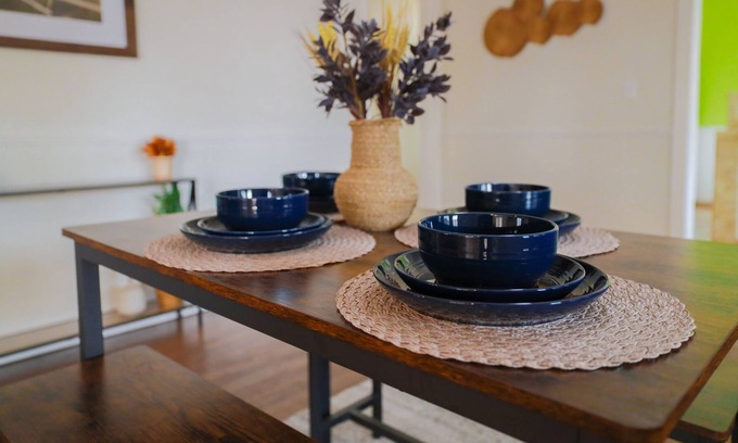 Bakersfield Cama Y Desayuno | Charming East Side Vintage Home+Near Downtown