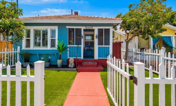 Hillcrest Cabaña | Encanto, casa ideal para familias y cerca del Parque Balboa, a pie de centro - perros ok