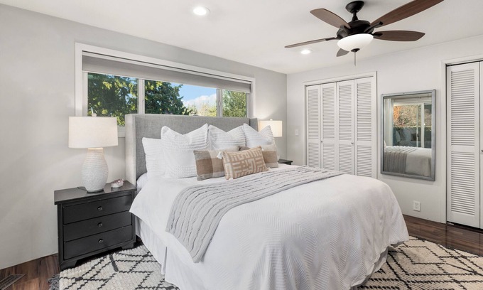 Edmonds Casa | Charming Family-Friendly Home Just Minutes from the Beach!