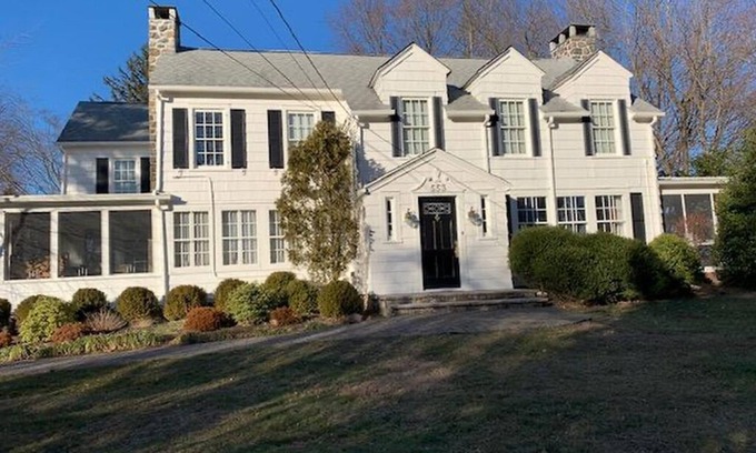 Pearl River Casa | Charming Farmhouse A las afueras de Nueva York!