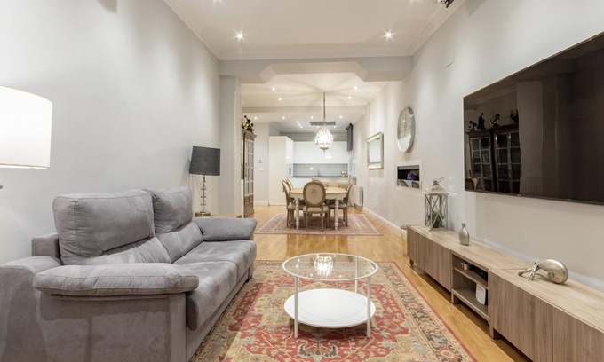 San Francisco Apartamento | Amplio y Elegante en Casco Viejo con Parking