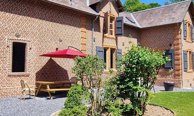 Boussois Cabaña | Casa rural independiente, 3 hab., cerca de París con jardín, WiFi, bicicletas y más