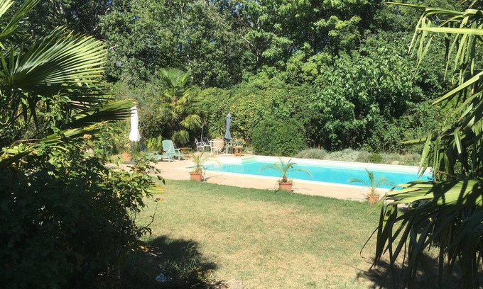 Les Granges-Gontardes Casa | Charming house and garden for 4 people
