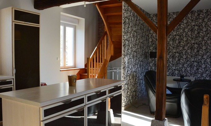 Oinville-Saint-Liphard Cabaña | Casa rural confortable cerca de París con terraza y fácil acceso a A10. Ideal para 4 personas.