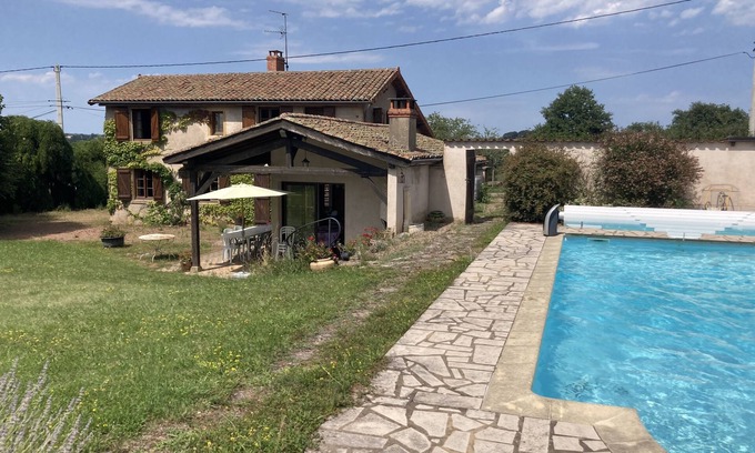 Saint-Denis-de-Cabanne Villa | Hermosa casa con piscina al sur de la region Bourgogne, cerca de la Loire