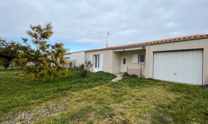 Cheray Casa | Casa moderna en Saint-Georges-d'Oléron - 5 plazas, patio y jardín, cerca de tiendas y ciclovías