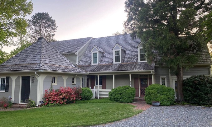 Weems Casa | Charming furnished 3-bedroom, waterfront home with boat slip on Carters Creek