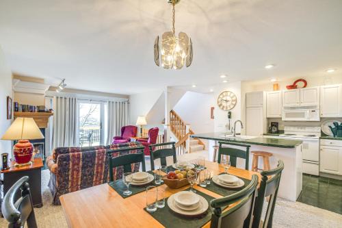 The Galena Territory Casa | Charming Galena Townhome Near Belvedere Mansion!