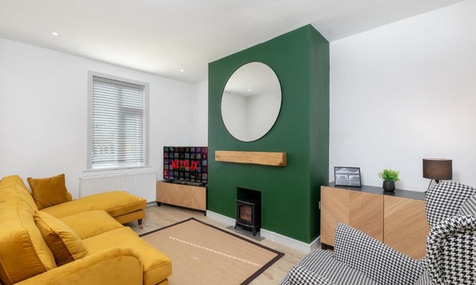 Gateshead Casa | Charming Gateshead Retreat - Close to Newcastle - Angel of the North