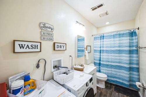 Ludlow Casa | Charming Getaway on Ash St- Minutes from Cinci