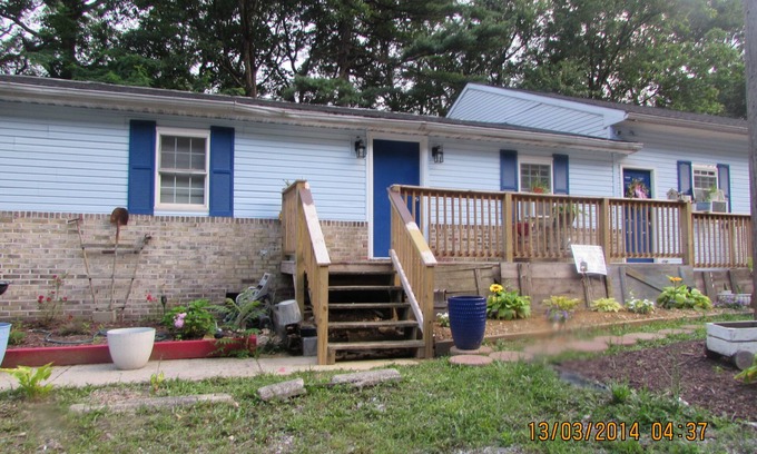 Orrtanna Casa | Charming getaway, sleeps 9, easy access, 8 miles to battlefields, pet friendly.