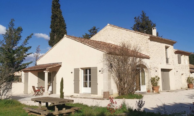 Cavaillon Casa | Charming gîte in a farmhouse at the foot of the Luberon