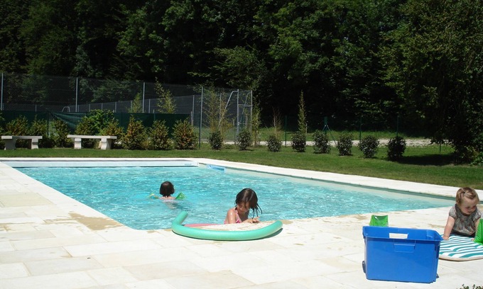 Nettancourt Cabaña | Charming gîte with swimming pool in park approved as a remarkable garden