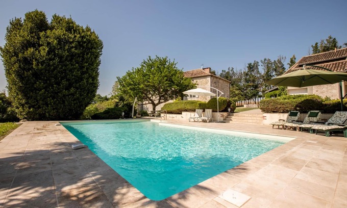 Saint Maurin Casa | Charming gîte with pool and park garden