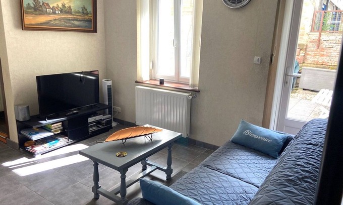 Epinal Apartamento | Acogedor apartamento renovado en el centro de Épinal con terraza privada y todas las comodidades