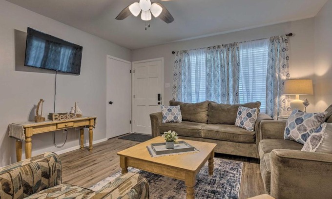 Gulfport Casa | Charming Gulfport Escape Half-Mile to Beach!