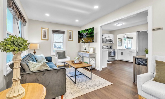Oak Lawn Casa | Charming Hideaway near Chicago