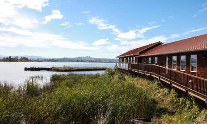 Astoria Apartamento | Charming Hideaway Overlooking The Astoria Waters