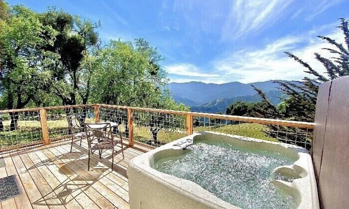 Carmel Valley Casa | Charming Hilltop Villa @ Sky Ranch