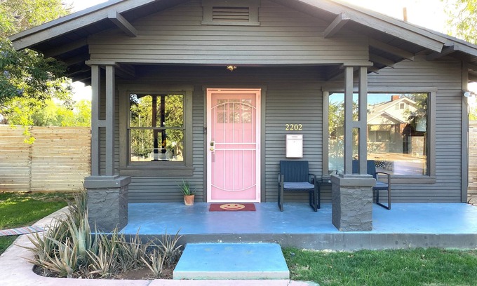 Coronado Casa | Charming Historic 1915 Bungalow next to Downtown